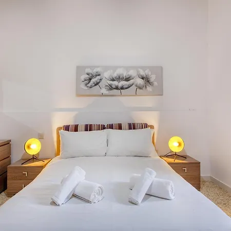 Fully Equipped Cozy In Bormla With Wifi & Ac By 360 Estates Lejlighed *