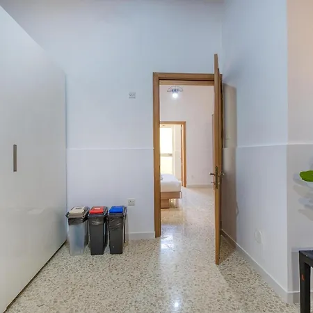Fully Equipped Cozy In Bormla With Wifi & Ac By 360 Estates * Cospicua