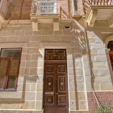 Fully Equipped Cozy In Bormla With Wifi & Ac By 360 Estates *