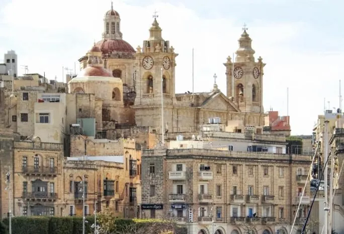 Fully Equipped Cozy In Bormla With Wifi & Ac By 360 Estates * Cospicua