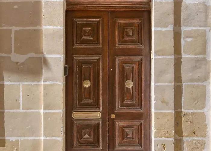 Apartamento Fully Equipped Cozy In Bormla With Wifi & Ac By 360 Estates Cospicua