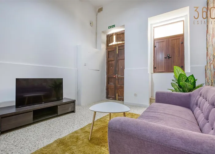 Fully Equipped Cozy In Bormla With Wifi & Ac By 360 Estates *