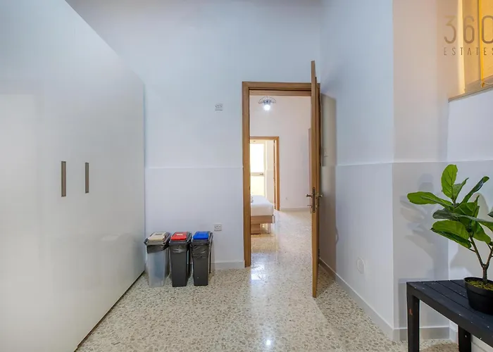 Fully Equipped Cozy In Bormla With Wifi & Ac By 360 Estates * Cospicua