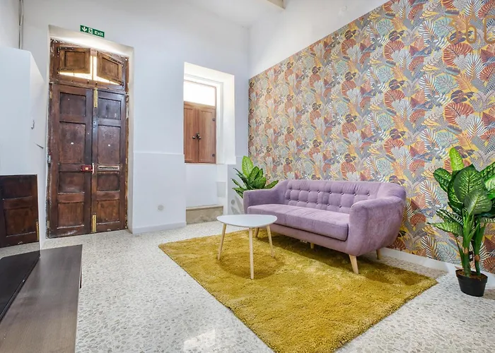 Fully Equipped Cozy In Bormla With Wifi & Ac By 360 Estates Cospicua